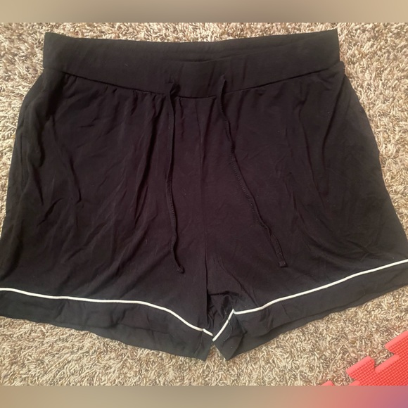 Cozy Earth Other - Cozy Earth Bamboo PJ Short in Stretch-Knit